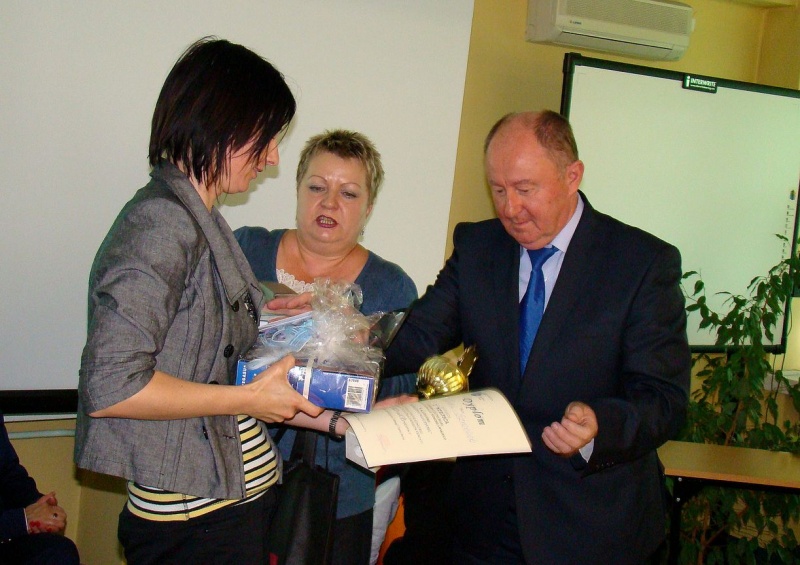 Zdjęcie w galerii na portalu naszwodzislaw.com: Kim są Lidia Szmelich i Bogusława Gzella? wiadomości z regionu