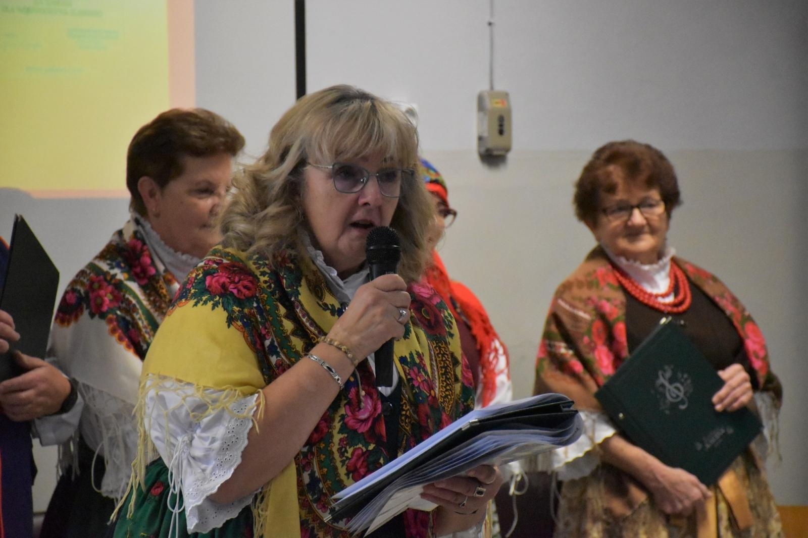 Zdjęcie w galerii na portalu naszwodzislaw.com: Wyjątkowi goście i lekcja regionalizmu w ZSP7 [FOTO] wiadomości z regionu