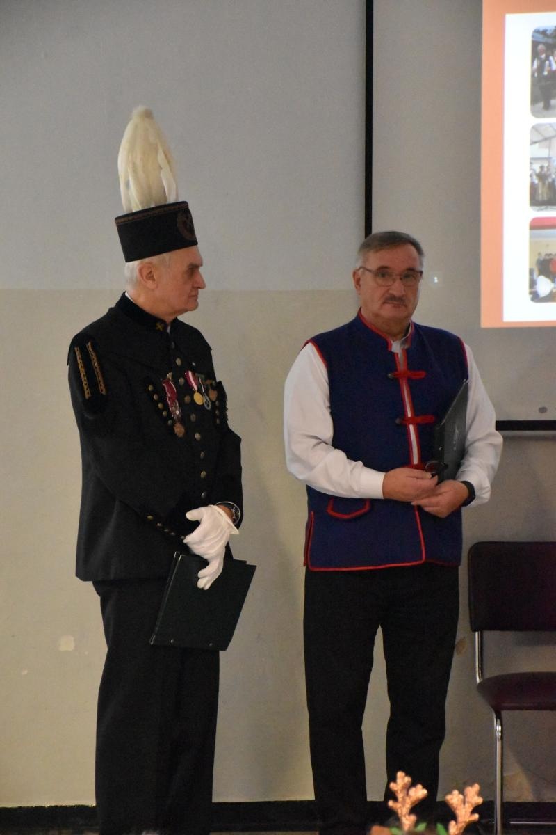 Zdjęcie w galerii na portalu naszwodzislaw.com: Wyjątkowi goście i lekcja regionalizmu w ZSP7 [FOTO] wiadomości z regionu