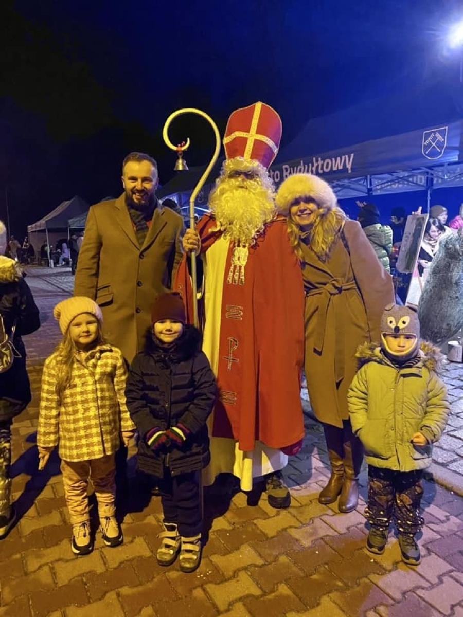 Zdjęcie w galerii na portalu naszwodzislaw.com: Przedszkole numer 1 w Rydułtowach zorganizowało jarmark świąteczny wiadomości z regionu