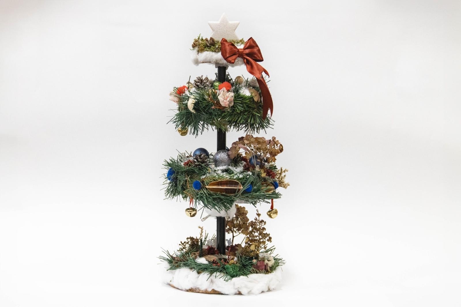 Zdjęcie w galerii na portalu naszwodzislaw.com: Znamy zwycięzców konkursu na najpiękniejszy stroik [FOTO] wiadomości z regionu