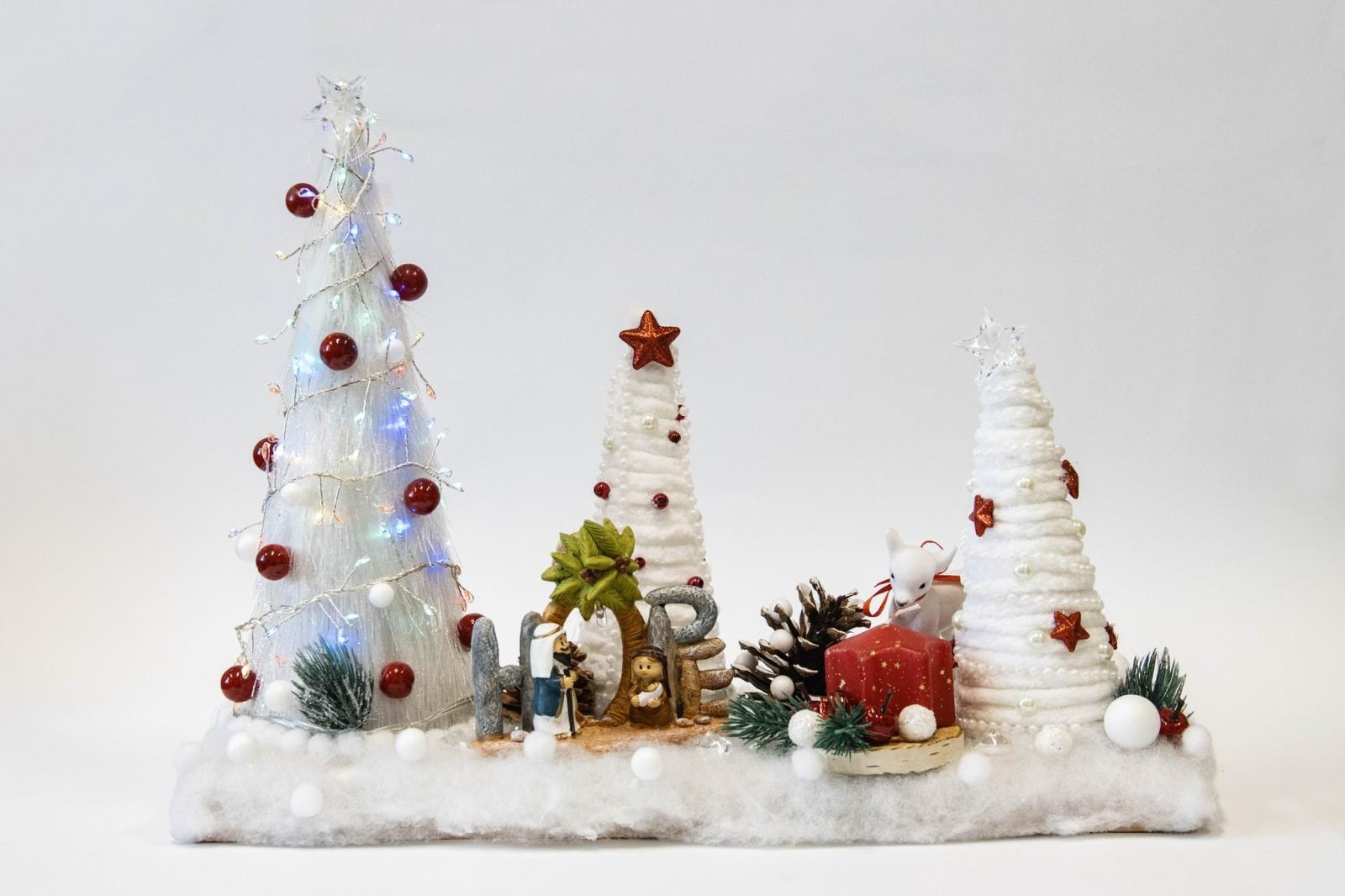 Zdjęcie w galerii na portalu naszwodzislaw.com: Znamy zwycięzców konkursu na najpiękniejszy stroik [FOTO] wiadomości z regionu