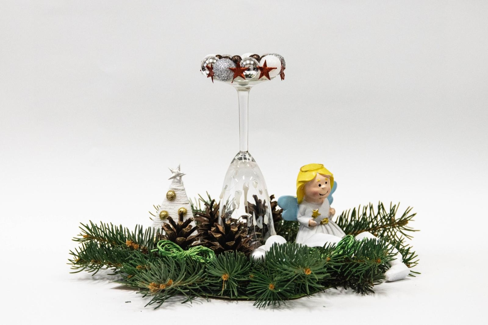 Zdjęcie w galerii na portalu naszwodzislaw.com: Znamy zwycięzców konkursu na najpiękniejszy stroik [FOTO] wiadomości z regionu