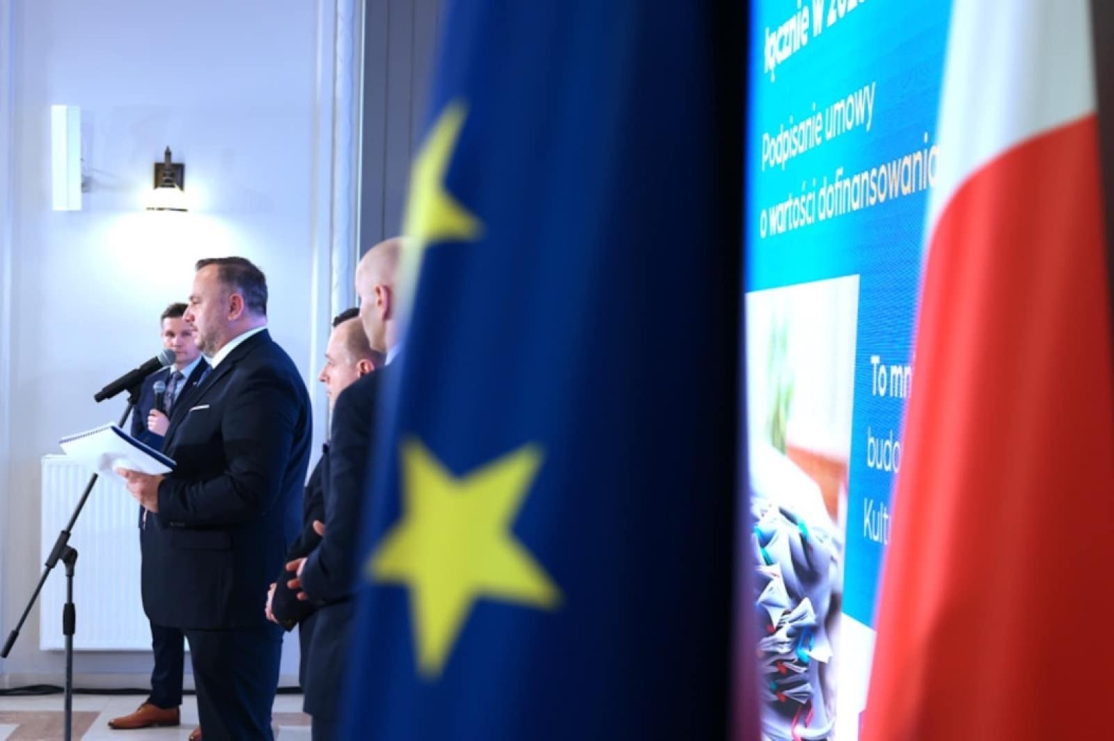 Zdjęcie w galerii na portalu naszwodzislaw.com: W Planetarium Śląskim otwarto dwa nowe obserwatoria astronomiczne wyposażone w nowoczesny sprzęt wiadomości z regionu