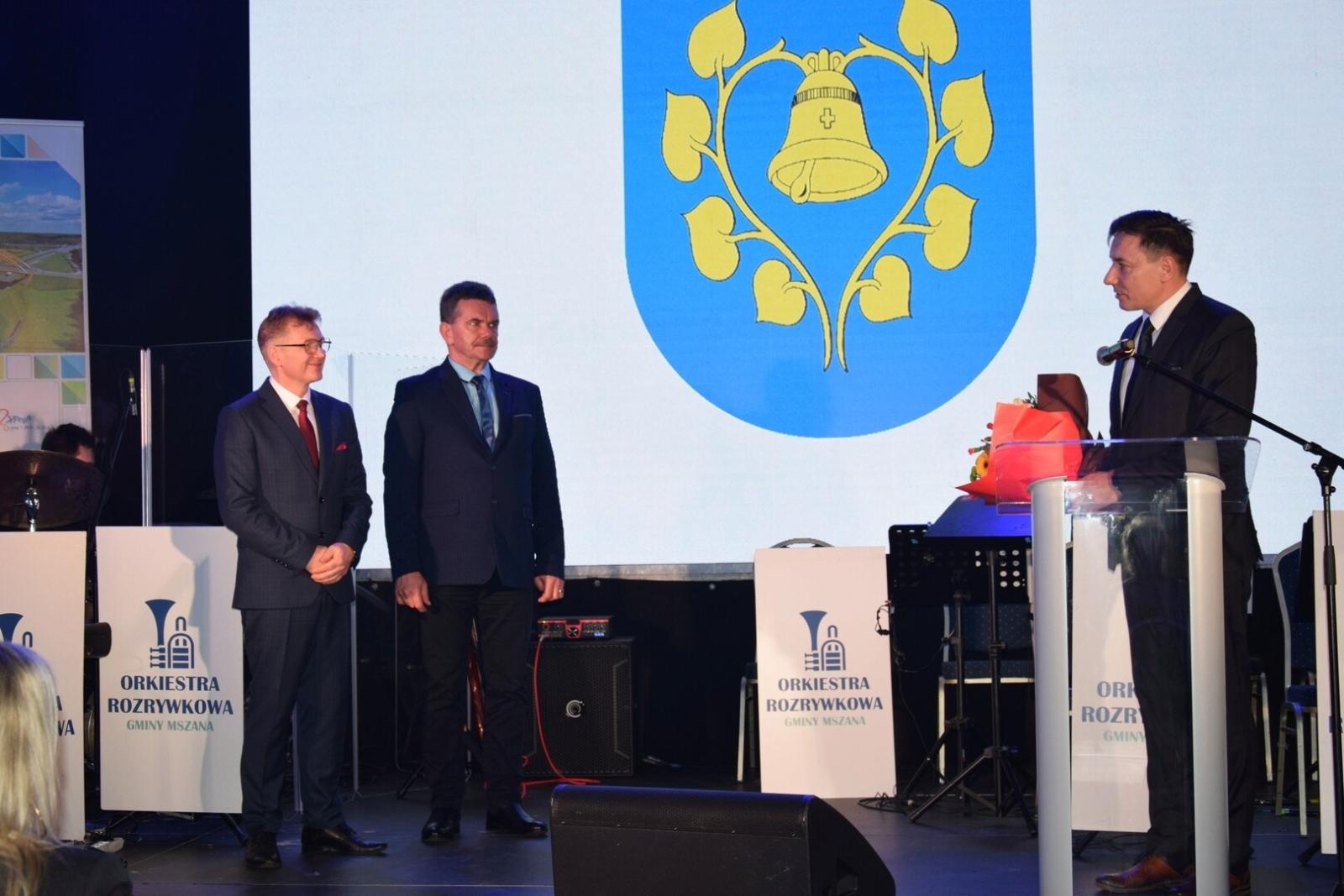 Zdjęcie w galerii na portalu naszwodzislaw.com: Wspaniała uroczystość na jubileusz 50-lecia Gminy Mszana [FOTO] wiadomości z regionu