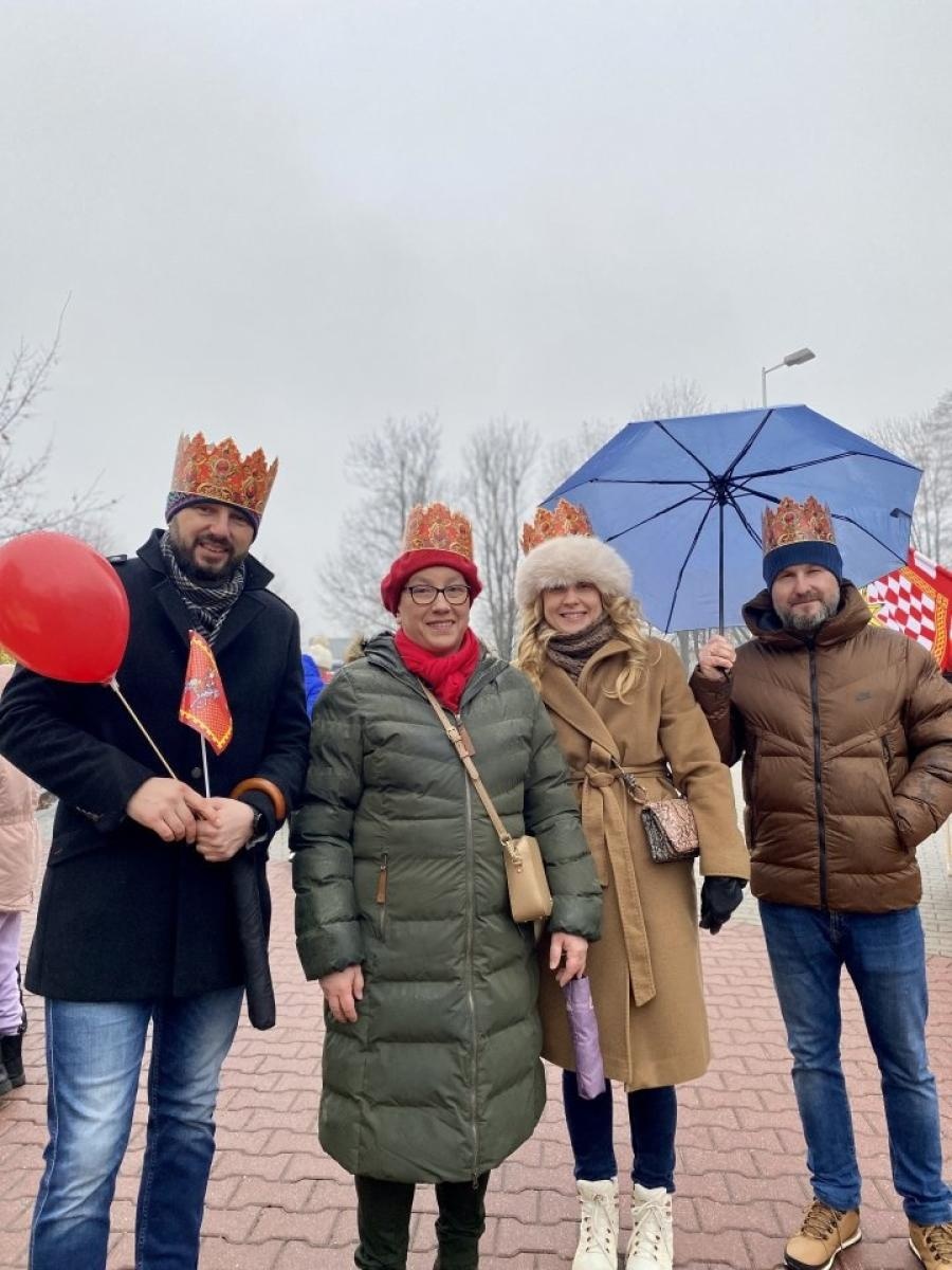 Zdjęcie w galerii na portalu naszwodzislaw.com: Orszak Trzech Króli powrócił do Rydułtów [FOTO] wiadomości z regionu