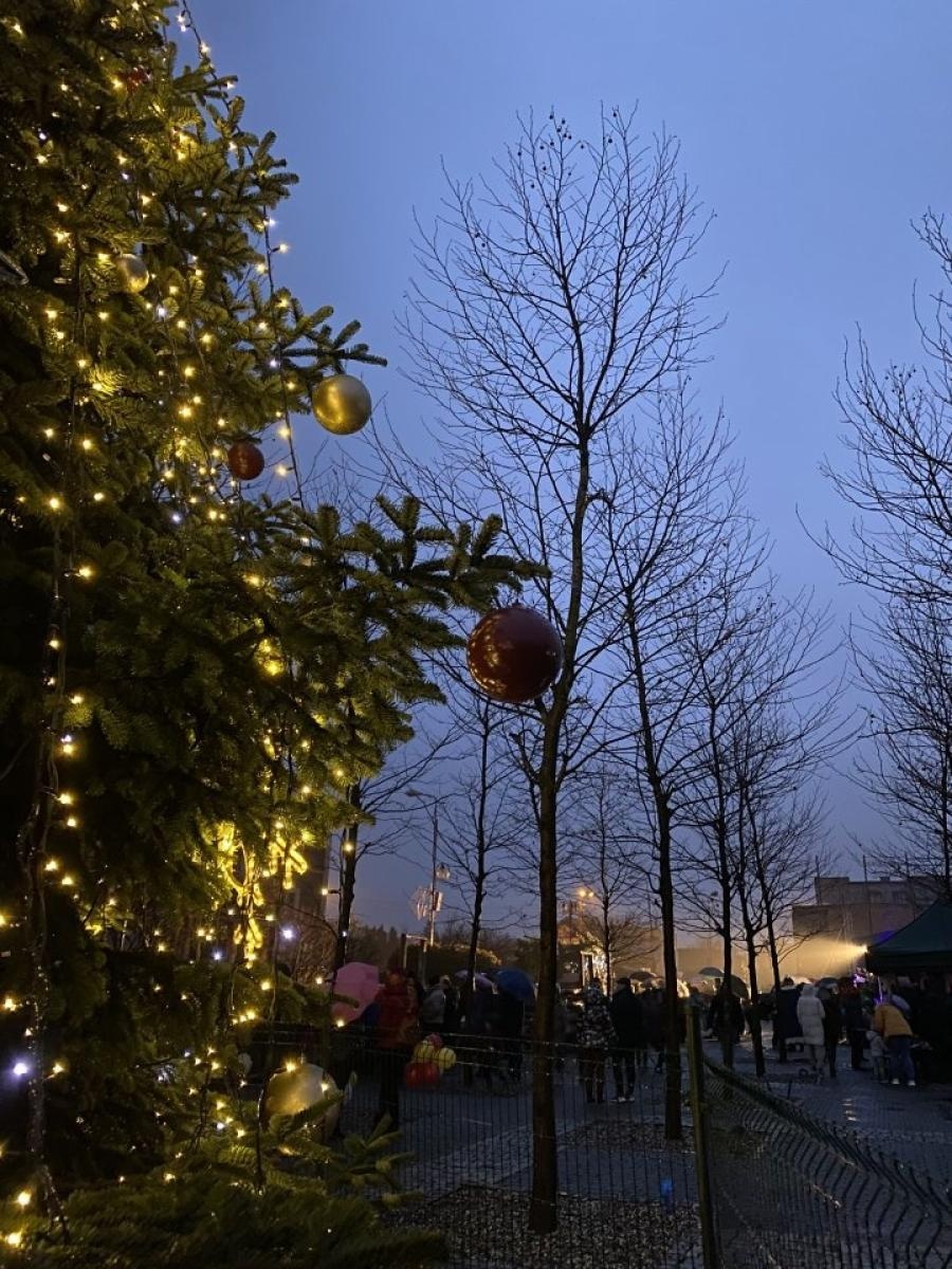 Zdjęcie w galerii na portalu naszwodzislaw.com: Orszak Trzech Króli powrócił do Rydułtów [FOTO] wiadomości z regionu
