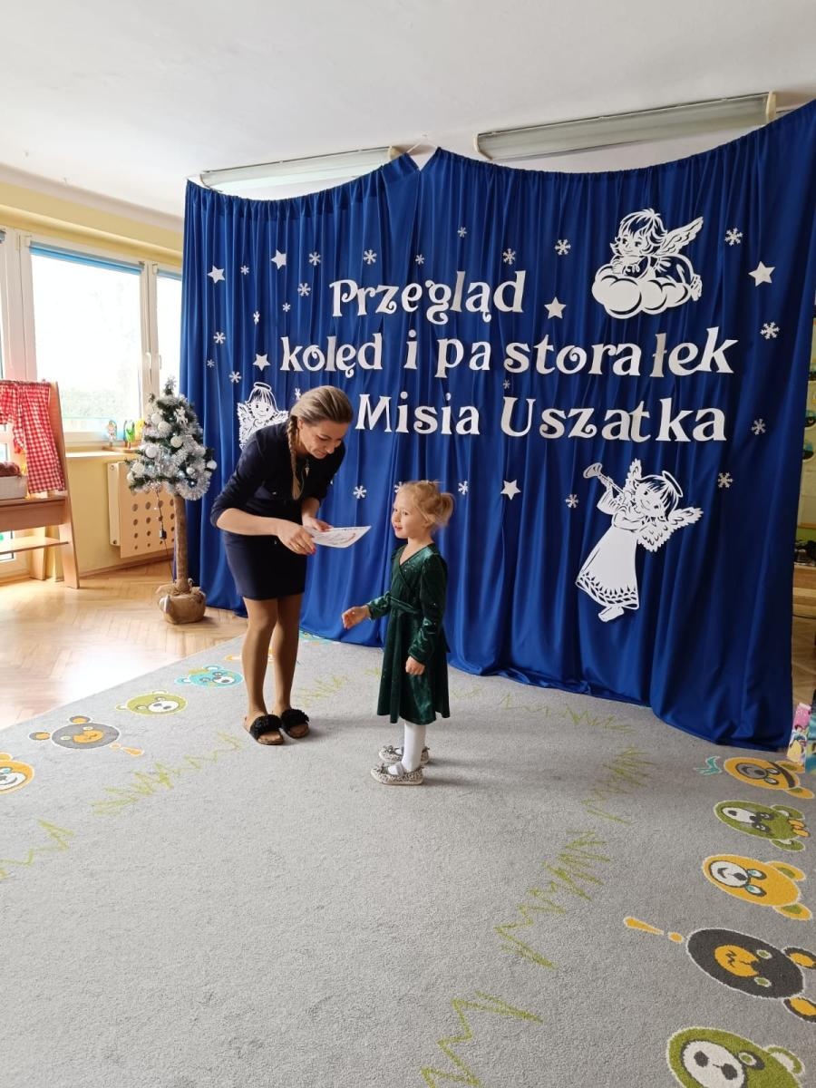 Zdjęcie w galerii na portalu naszwodzislaw.com: Przegląd kolęd i pastorałek u Misia Uszatka w Pszowie wiadomości z regionu