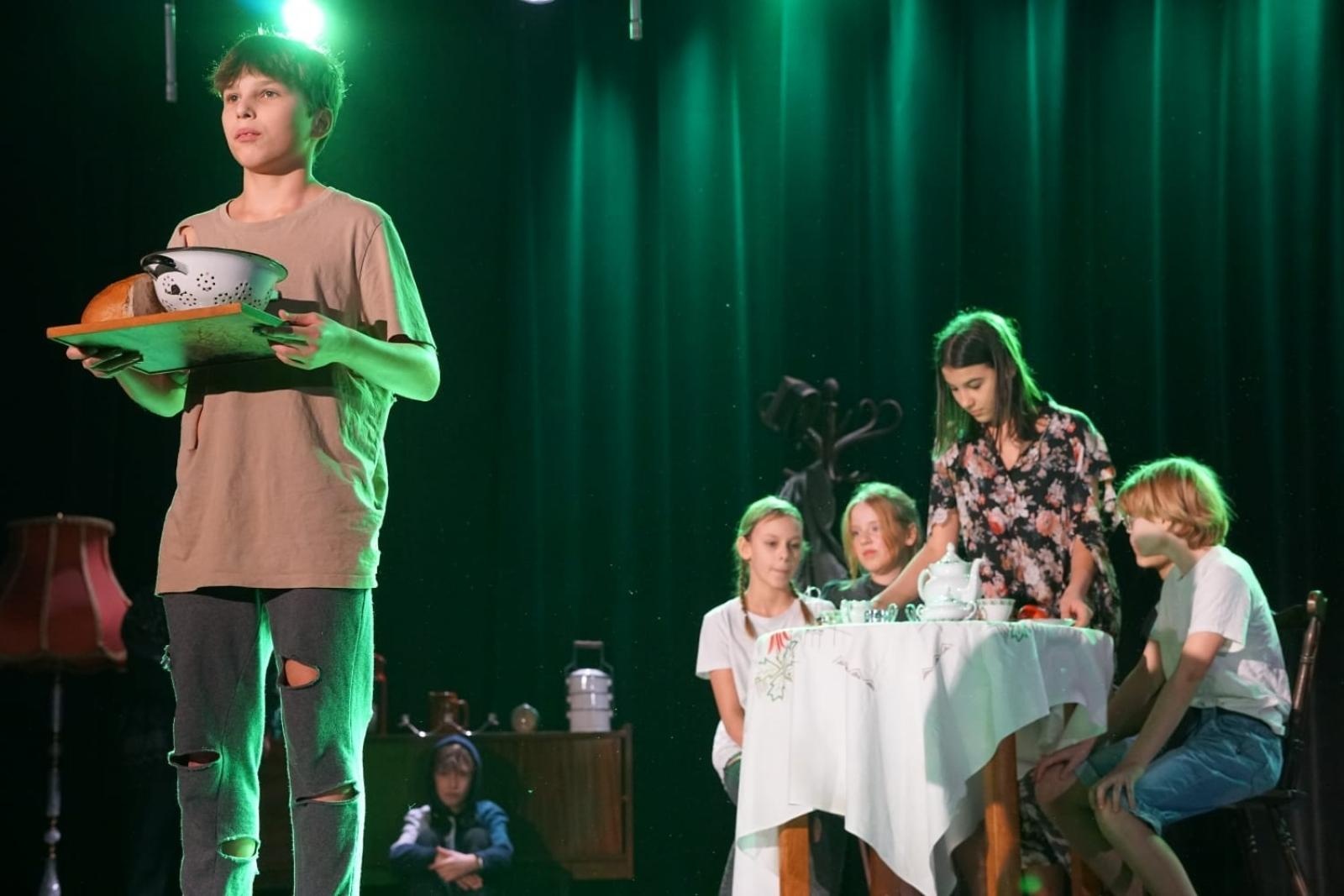 Zdjęcie w galerii na portalu naszwodzislaw.com: Miejski Festiwal Widowisk Jasełkowych. Znamy wyniki wiadomości z regionu