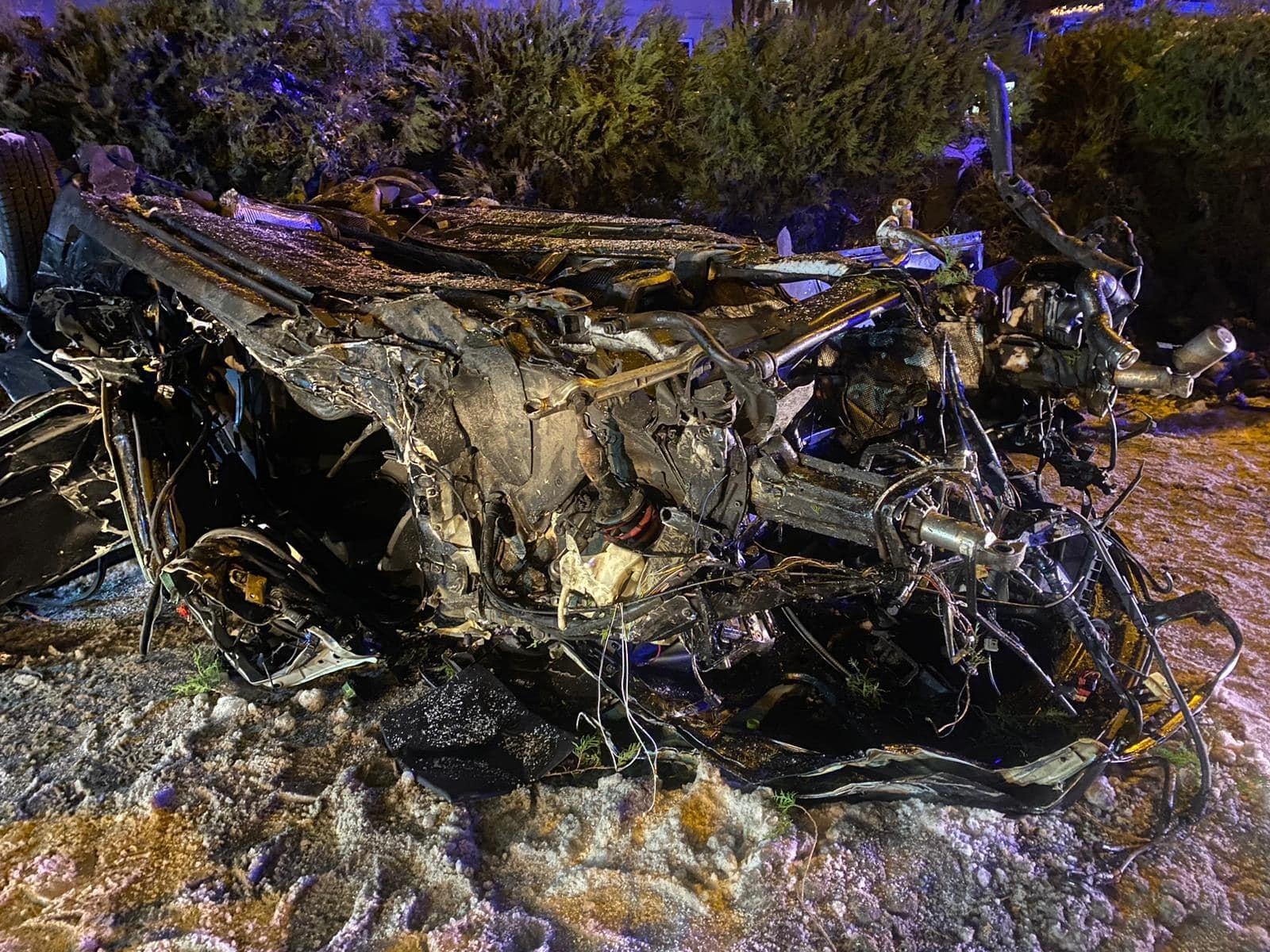 Zdjęcie w galerii na portalu naszwodzislaw.com: Tragiczny bilans wypadku w Zawadzie. Zginęły trzy osoby wiadomości z regionu