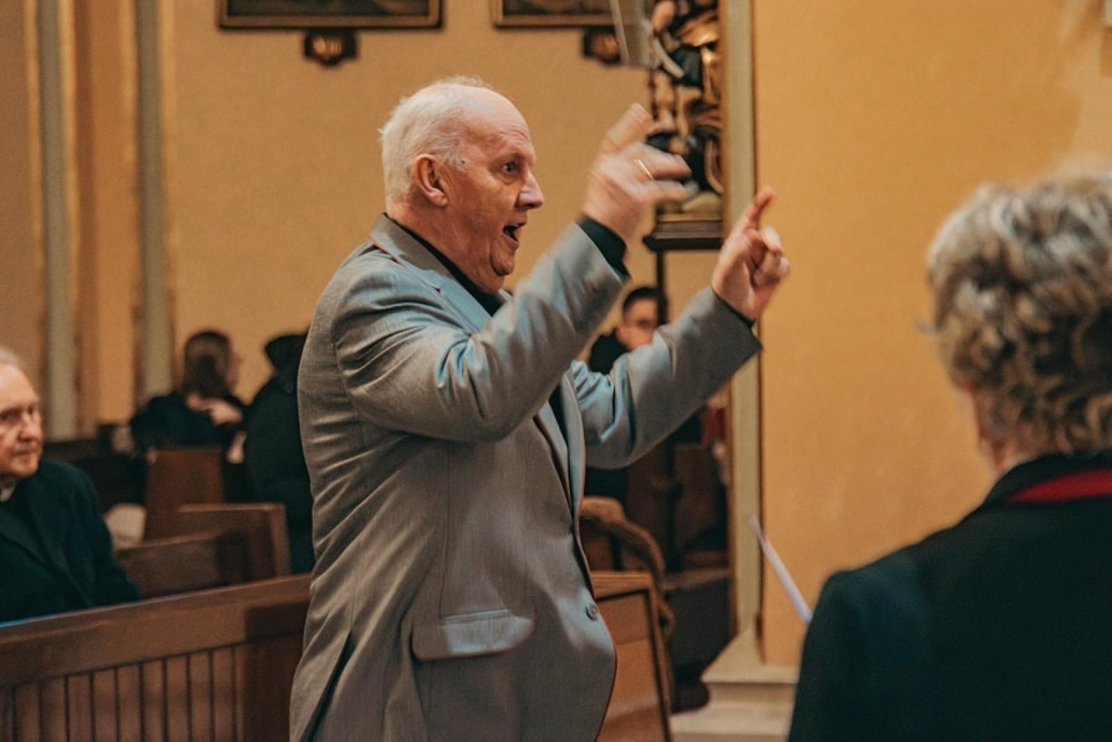 Zdjęcie w galerii na portalu naszwodzislaw.com: Wyśpiewali najpiękniejsze kolędy i pastorałki [FOTO] wiadomości z regionu