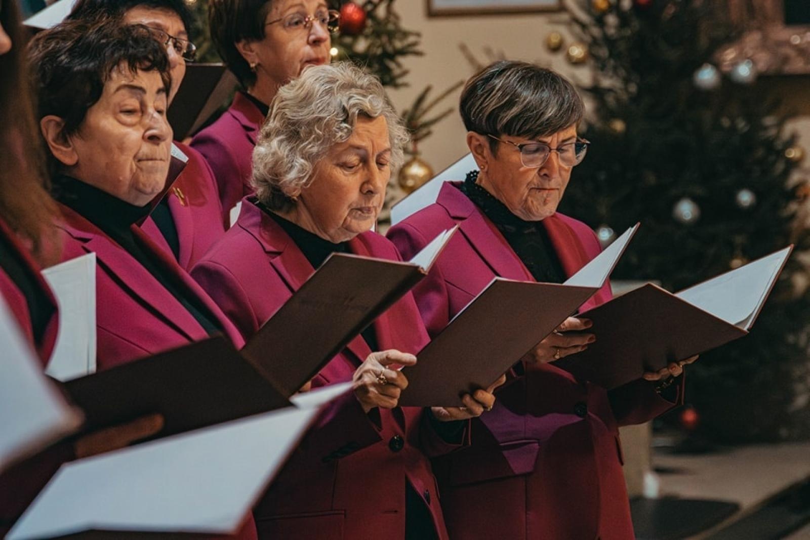 Zdjęcie w galerii na portalu naszwodzislaw.com: Wyśpiewali najpiękniejsze kolędy i pastorałki [FOTO] wiadomości z regionu