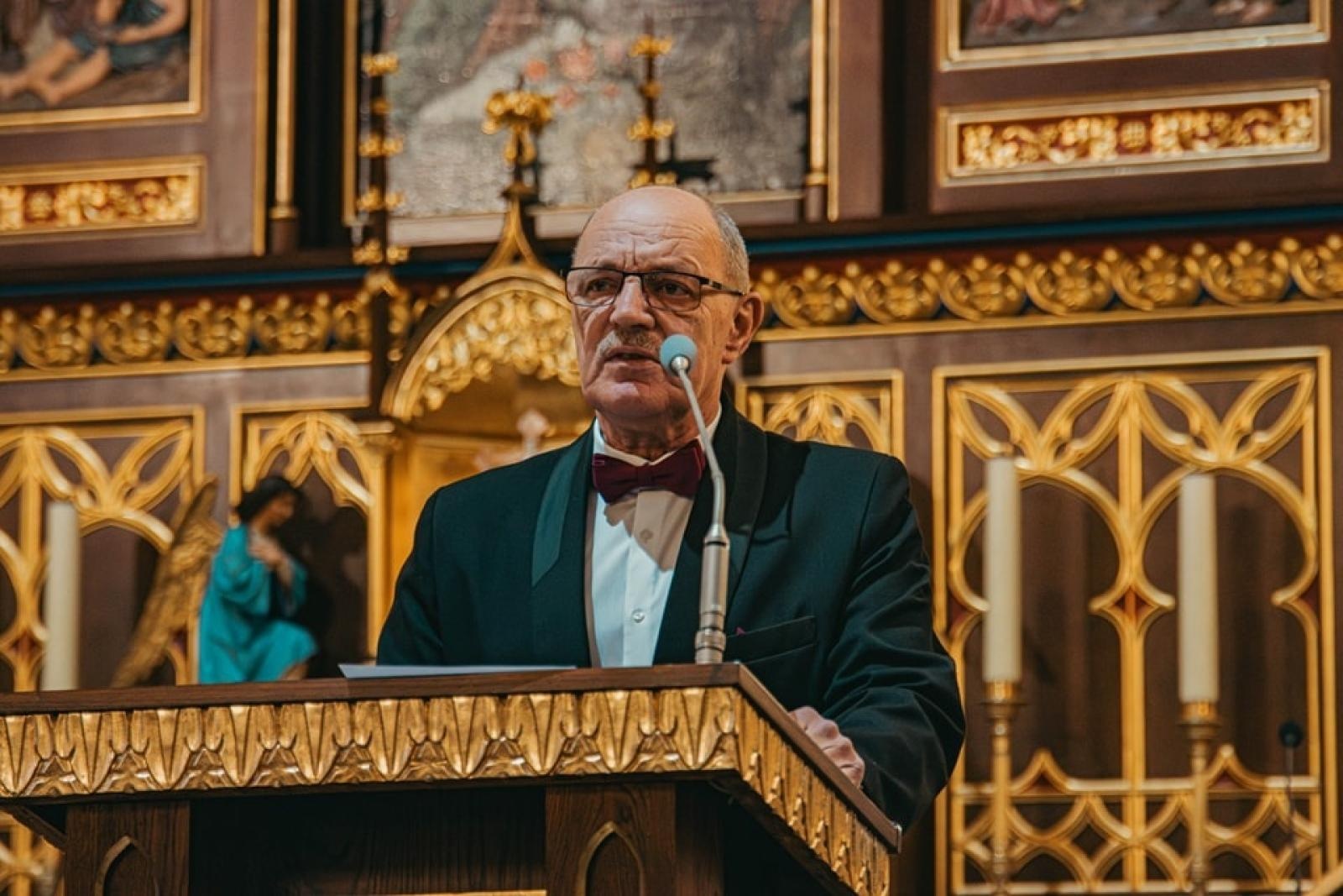 Zdjęcie w galerii na portalu naszwodzislaw.com: Wyśpiewali najpiękniejsze kolędy i pastorałki [FOTO] wiadomości z regionu