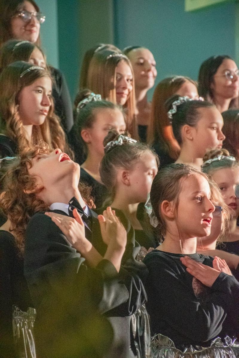 Zdjęcie w galerii na portalu naszwodzislaw.com: Koncert kolęd z owacjami na stojąco [FOTO i WIDEO] wiadomości z regionu