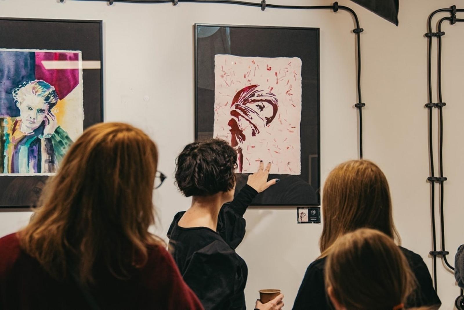 Zdjęcie w galerii na portalu naszwodzislaw.com: Wystawa prac Anety Gajos w galerii Niszova [FOTO] wiadomości z regionu