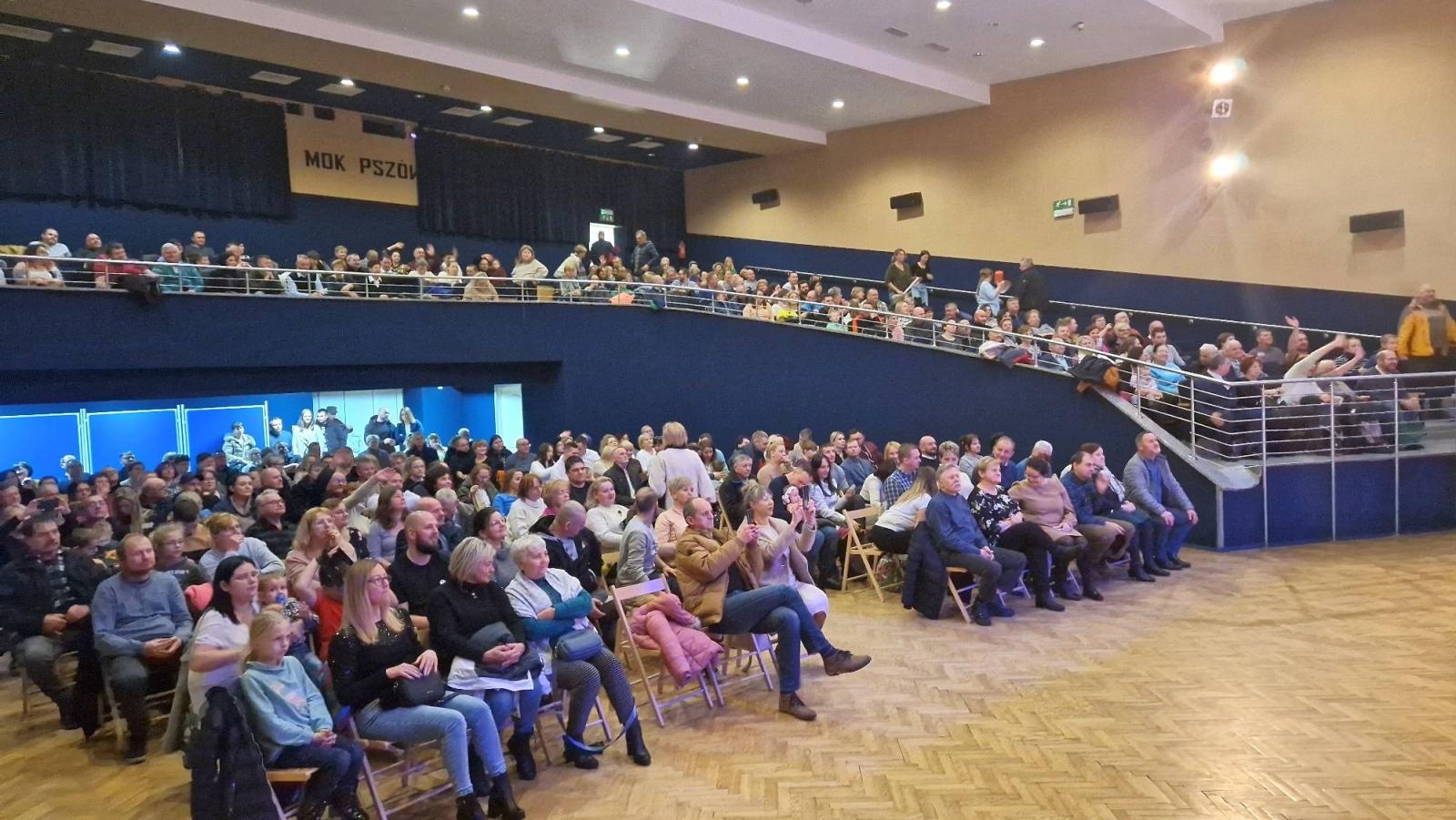 Zdjęcie w galerii na portalu naszwodzislaw.com: Pszowskie przedszkolaki w świątecznym klimacie wiadomości z regionu