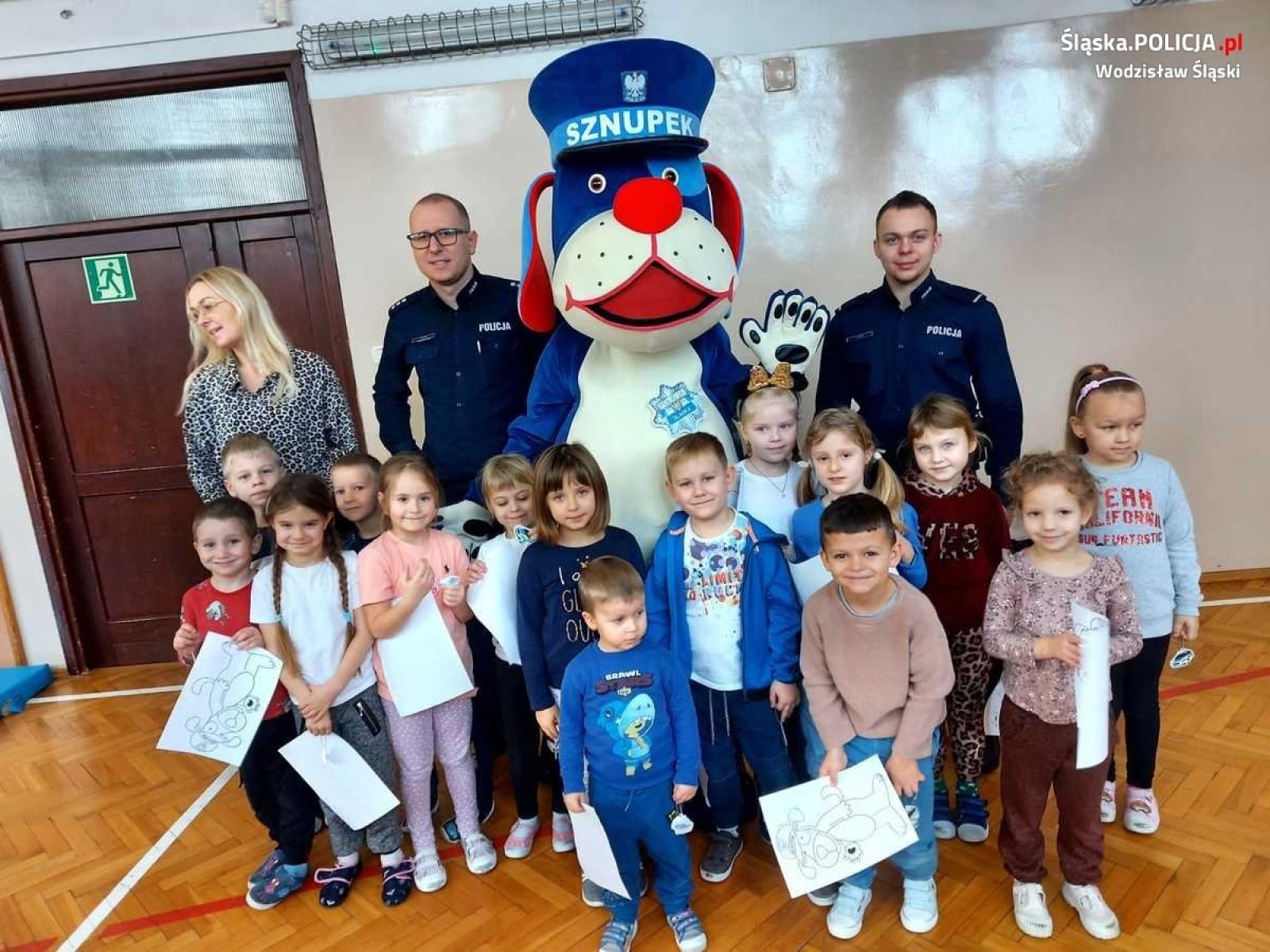 Zdjęcie w galerii na portalu naszwodzislaw.com: O bezpieczeństwie w Gogołowej z wyjątkowym gościem wiadomości z regionu