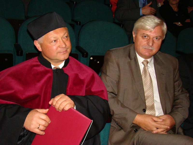 Zdjęcie w galerii na portalu naszwodzislaw.com: Poseł Zawadzki też do nich dołączy wiadomości z regionu