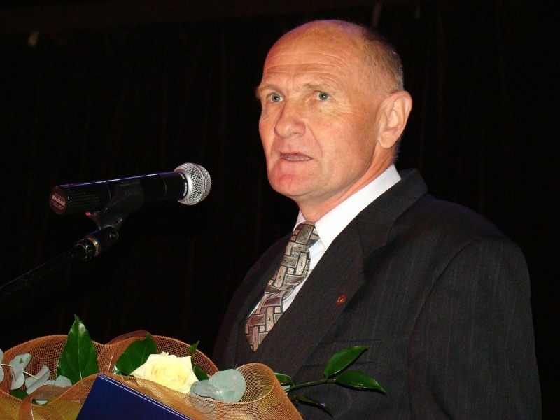 Zdjęcie w galerii na portalu naszwodzislaw.com: Poseł Zawadzki też do nich dołączy wiadomości z regionu