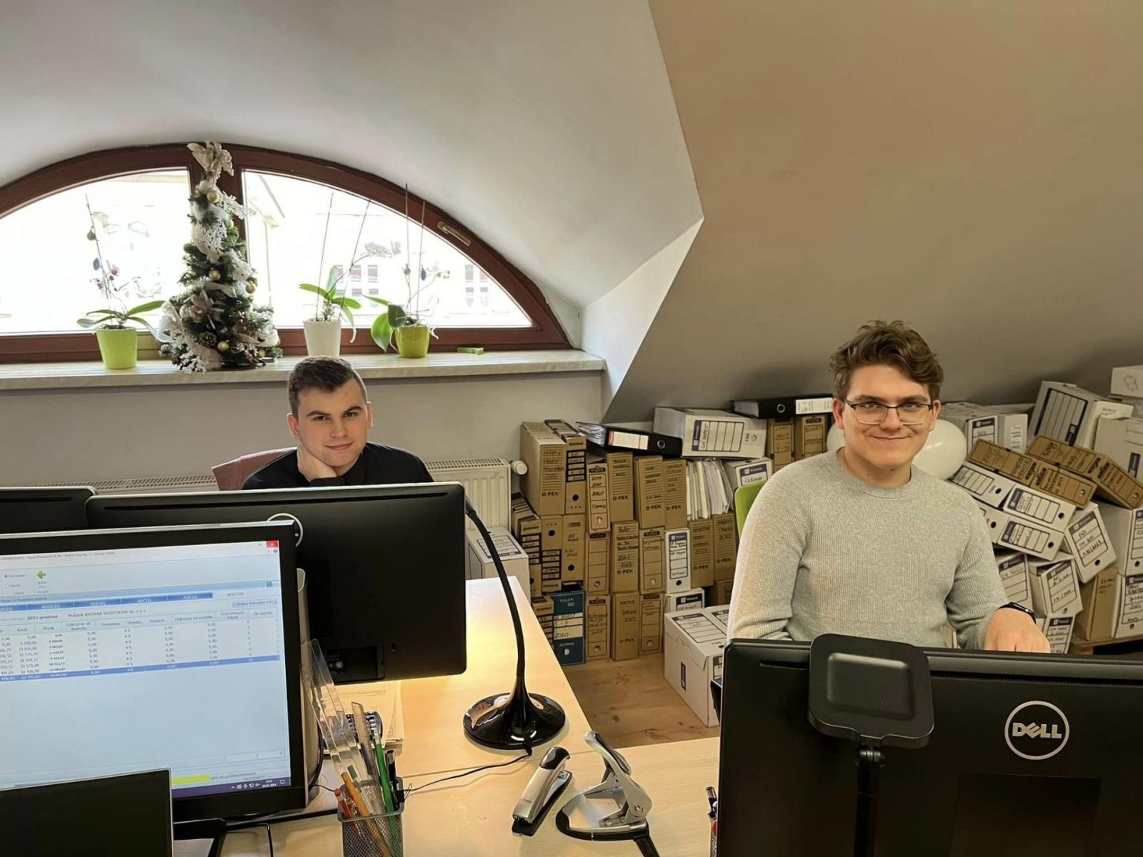 Zdjęcie w galerii na portalu naszwodzislaw.com: W Powiecie Wodzisławskim ruszyły Zawodowe Debiuty [FOTO] wiadomości z regionu