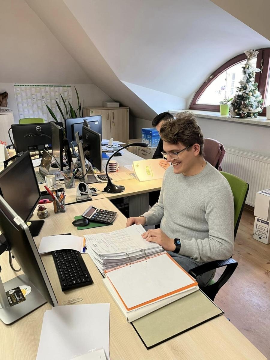 Zdjęcie w galerii na portalu naszwodzislaw.com: W Powiecie Wodzisławskim ruszyły Zawodowe Debiuty [FOTO] wiadomości z regionu