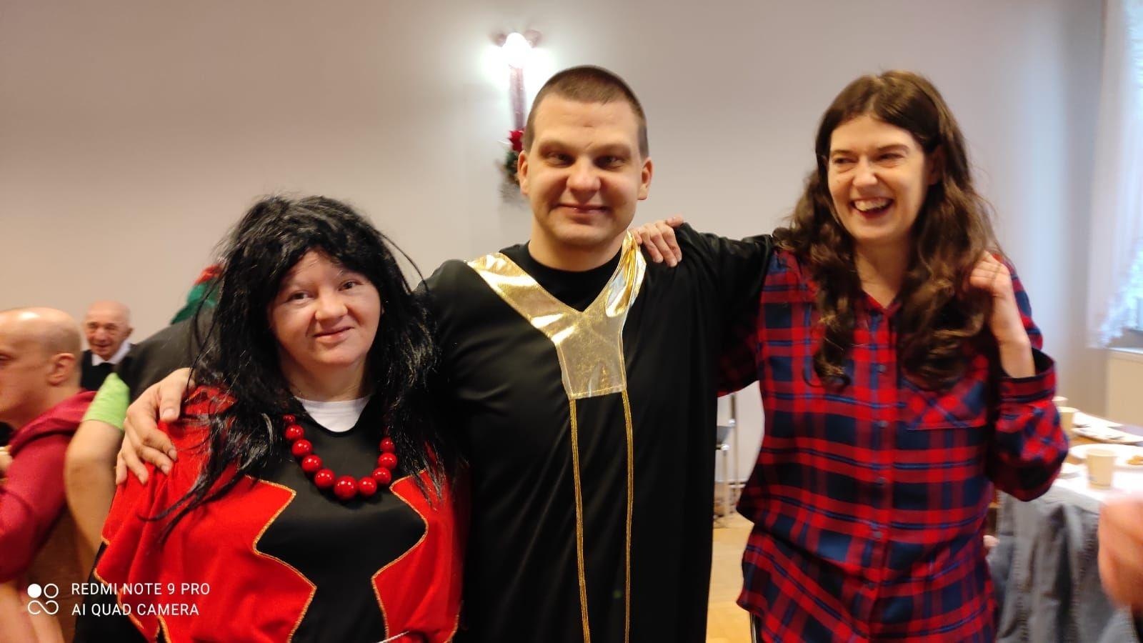 Zdjęcie w galerii na portalu naszwodzislaw.com: Bal maskowy osób z niepełnosprawnościami za nami [FOTO] wiadomości z regionu