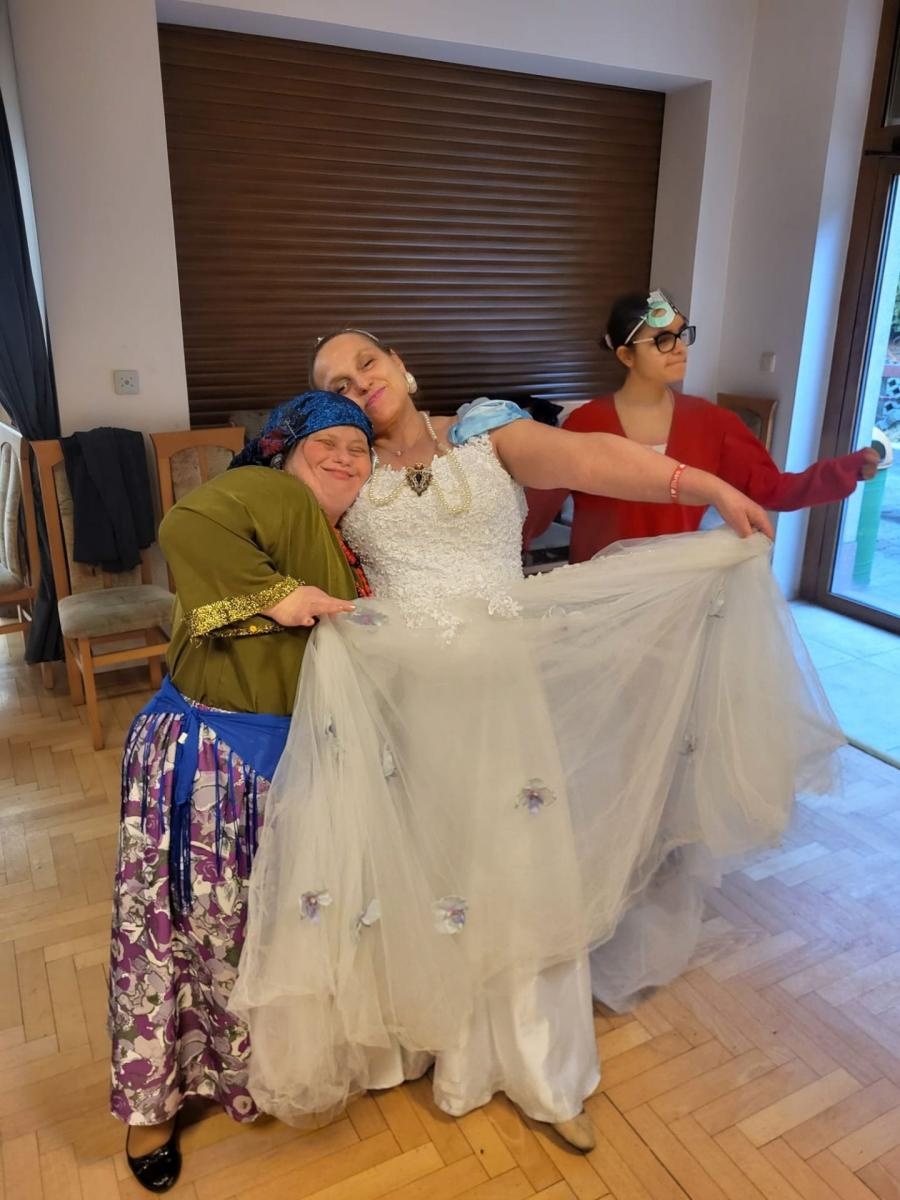 Zdjęcie w galerii na portalu naszwodzislaw.com: Bal maskowy osób z niepełnosprawnościami za nami [FOTO] wiadomości z regionu