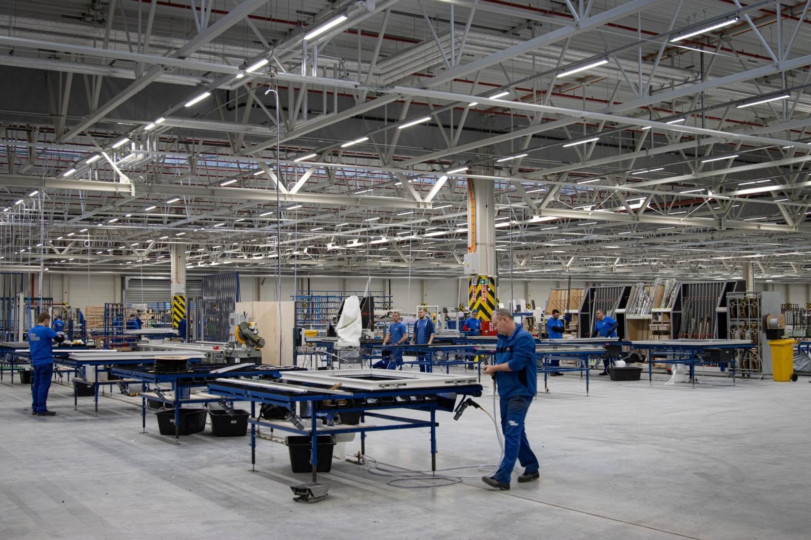 Zdjęcie w galerii na portalu naszwodzislaw.com: Eko-Okna w Wodzisławiu Śląskim zatrudniają już 1,5 tys. osób wiadomości z regionu