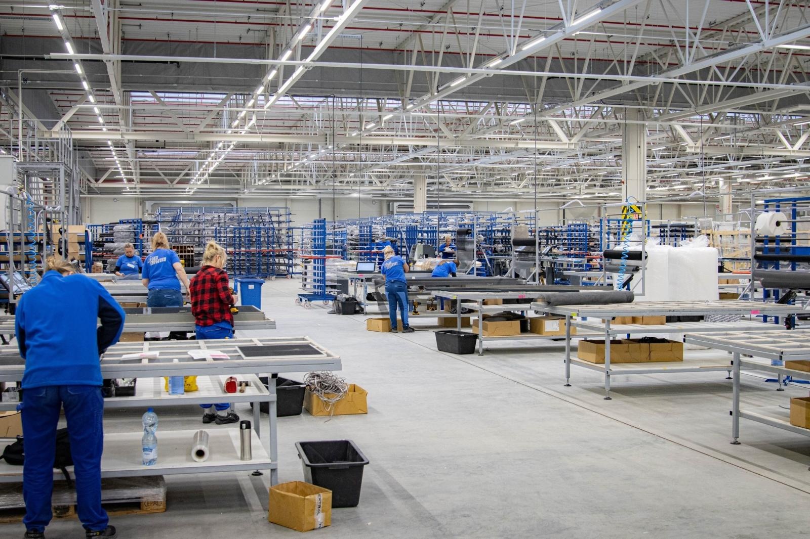 Zdjęcie w galerii na portalu naszwodzislaw.com: Eko-Okna w Wodzisławiu Śląskim zatrudniają już 1,5 tys. osób wiadomości z regionu