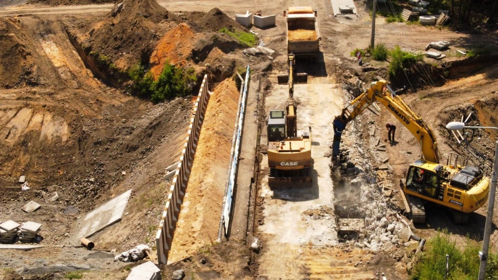 Zdjęcie w galerii na portalu naszwodzislaw.com: To był rekordowy rok! Ponad 37 mln zł na modernizacje dróg w Powiecie Wodzisławskim wiadomości z regionu