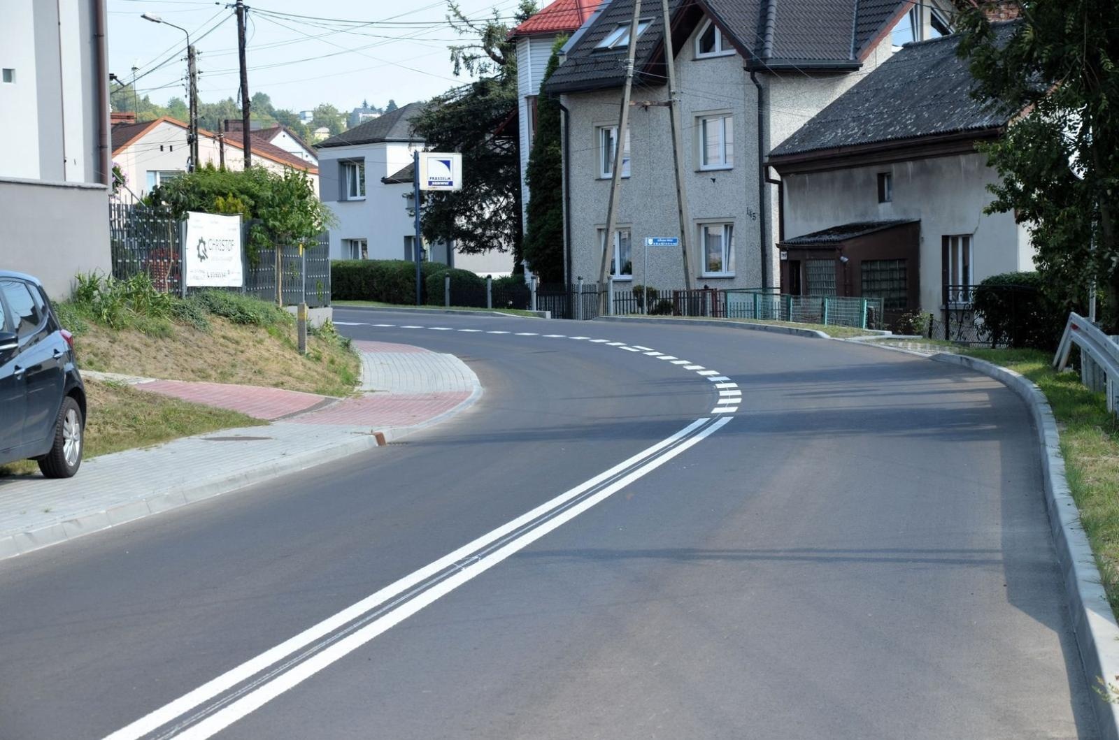 Zdjęcie w galerii na portalu naszwodzislaw.com: To był rekordowy rok! Ponad 37 mln zł na modernizacje dróg w Powiecie Wodzisławskim wiadomości z regionu