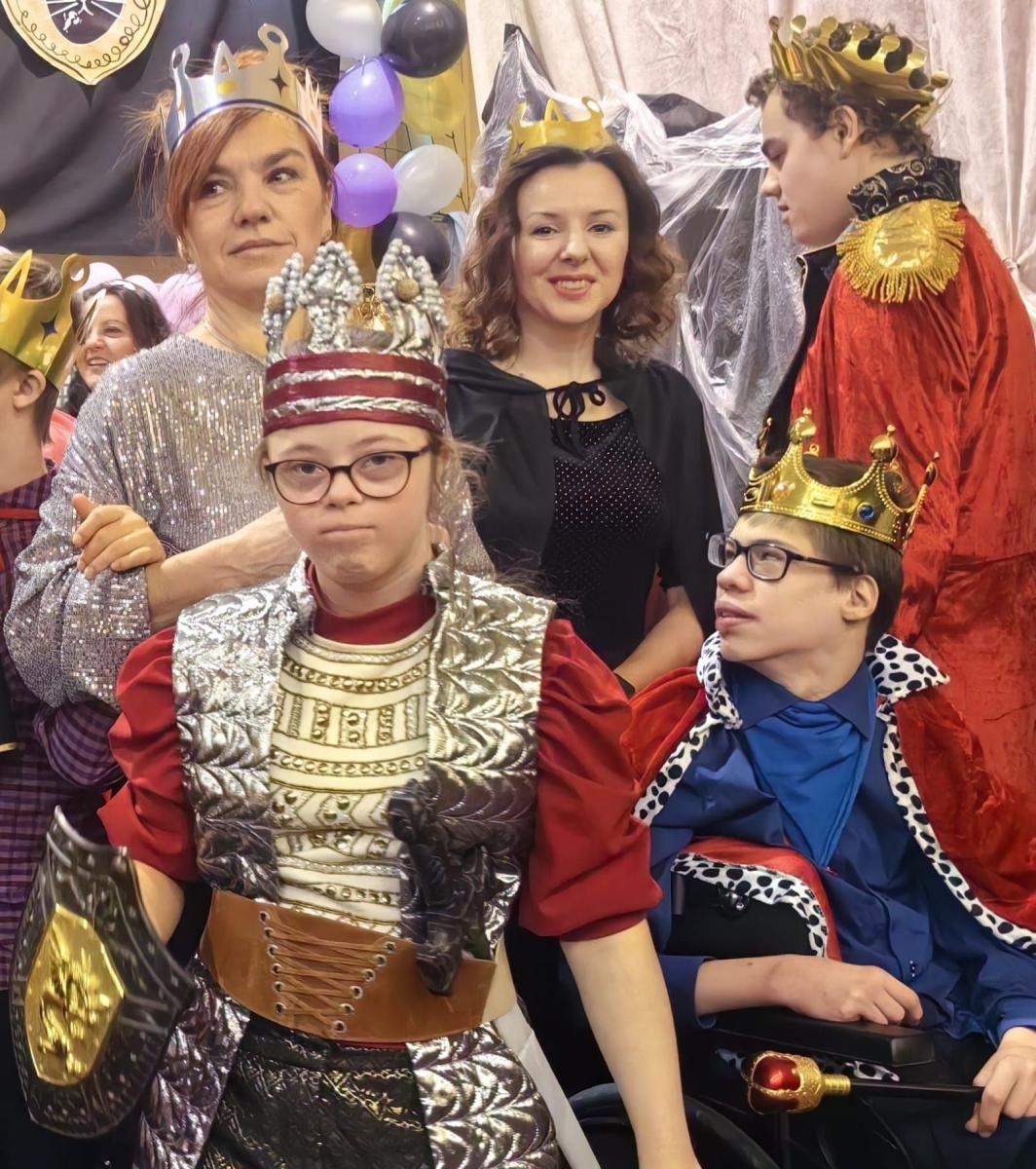 Zdjęcie w galerii na portalu naszwodzislaw.com: Królewski bal na zamku [FOTO] wiadomości z regionu