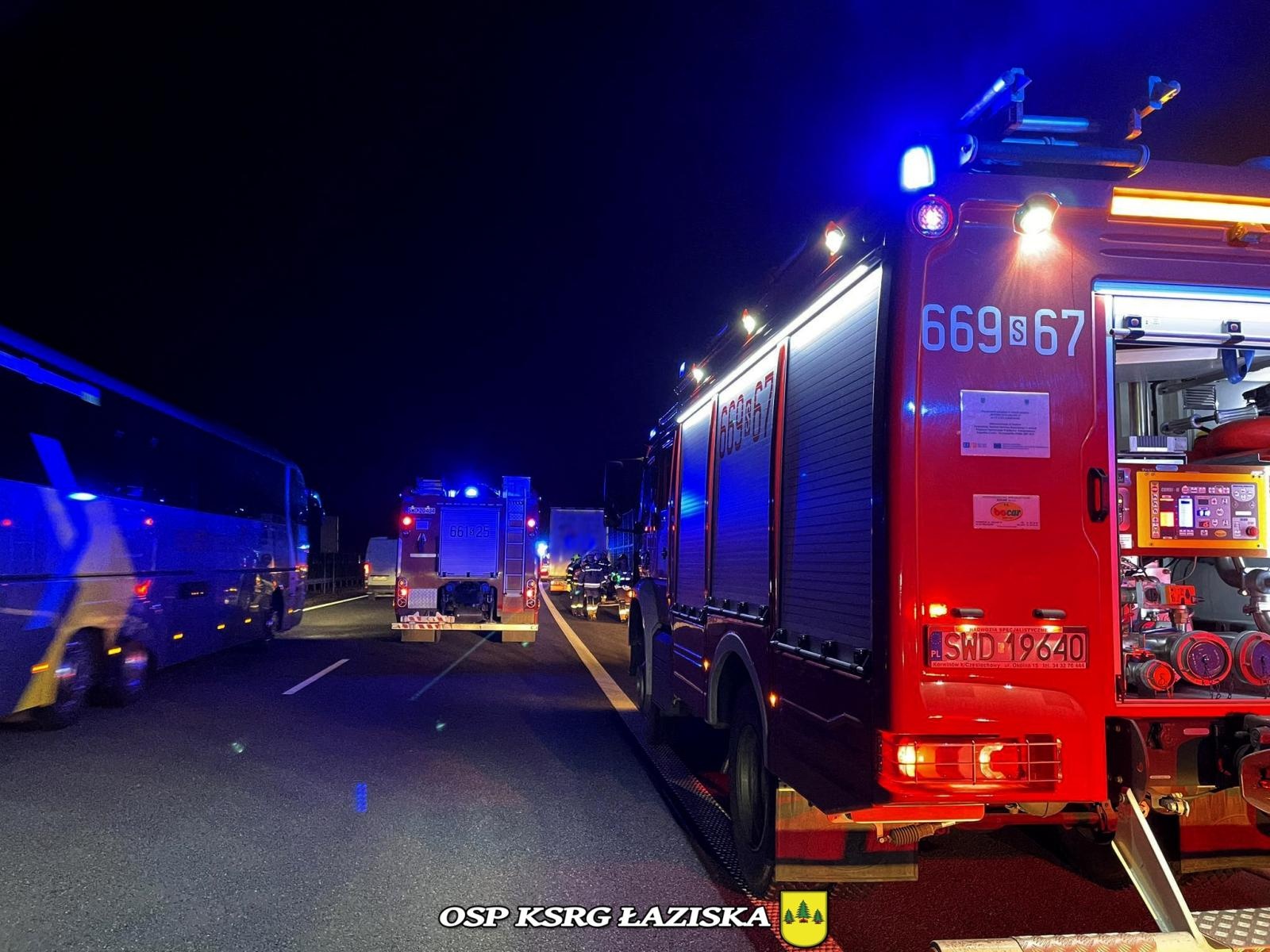 Zdjęcie w galerii na portalu naszwodzislaw.com: Niebezpieczne zdarzenie na autostradzie A1. Istniało zagrożenie wybuchem wiadomości z regionu