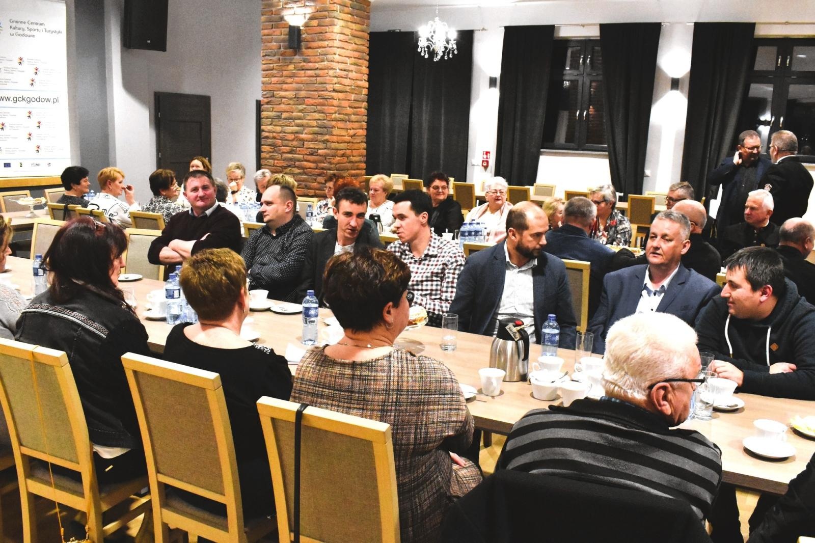 Zdjęcie w galerii na portalu naszwodzislaw.com: Wójt gminy Godów spotkał się z organizacjami społecznymi wiadomości z regionu