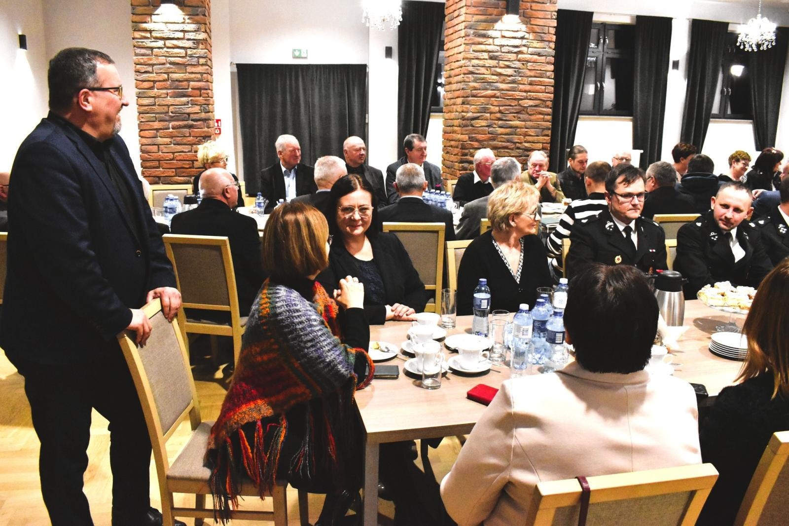 Zdjęcie w galerii na portalu naszwodzislaw.com: Wójt gminy Godów spotkał się z organizacjami społecznymi wiadomości z regionu