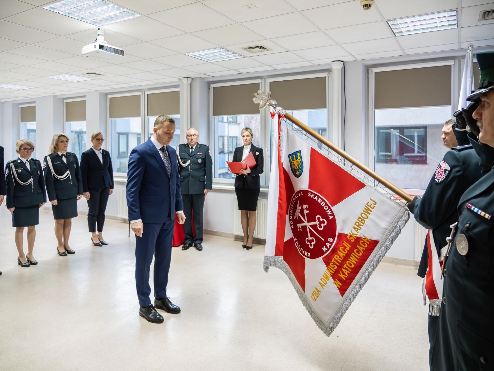 Zdjęcie w galerii na portalu naszwodzislaw.com: Z wodzisławskiej skarbówki na dyrektora w Katowicach wiadomości z regionu