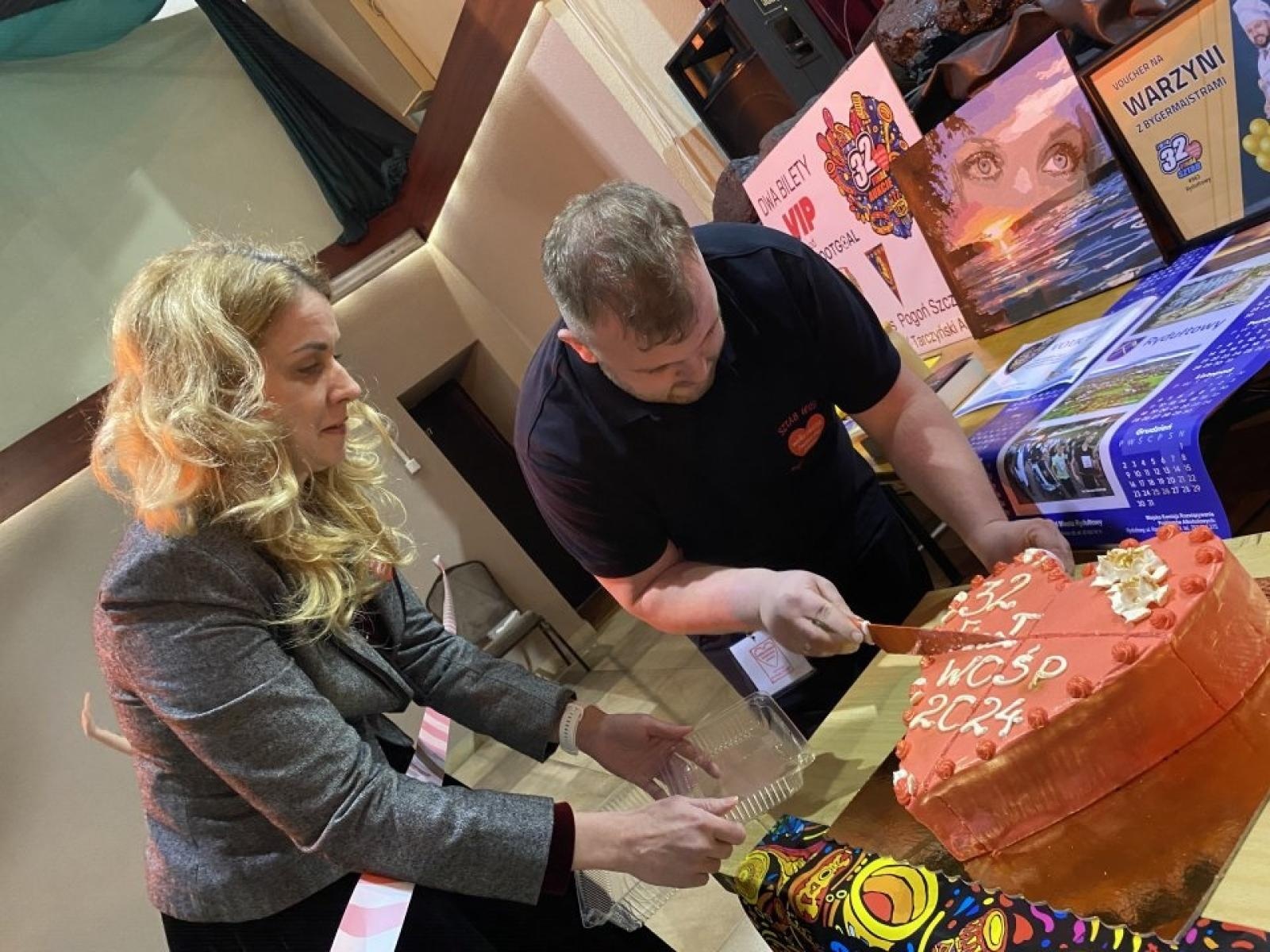 Zdjęcie w galerii na portalu naszwodzislaw.com: Rydułtowska Wielka Orkiestra Świątecznej Pomocy znowu zagrała wiadomości z regionu