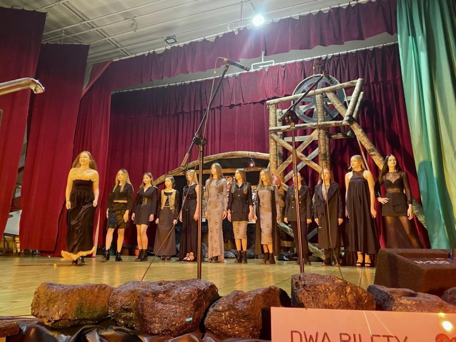 Zdjęcie w galerii na portalu naszwodzislaw.com: Rydułtowska Wielka Orkiestra Świątecznej Pomocy znowu zagrała wiadomości z regionu