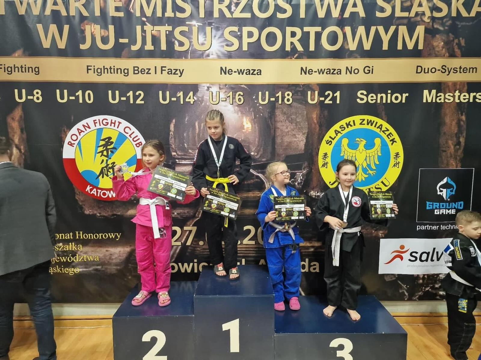 Zdjęcie w galerii na portalu naszwodzislaw.com: Akademia Top Team rozpoczęła rok od sukcesów wiadomości z regionu