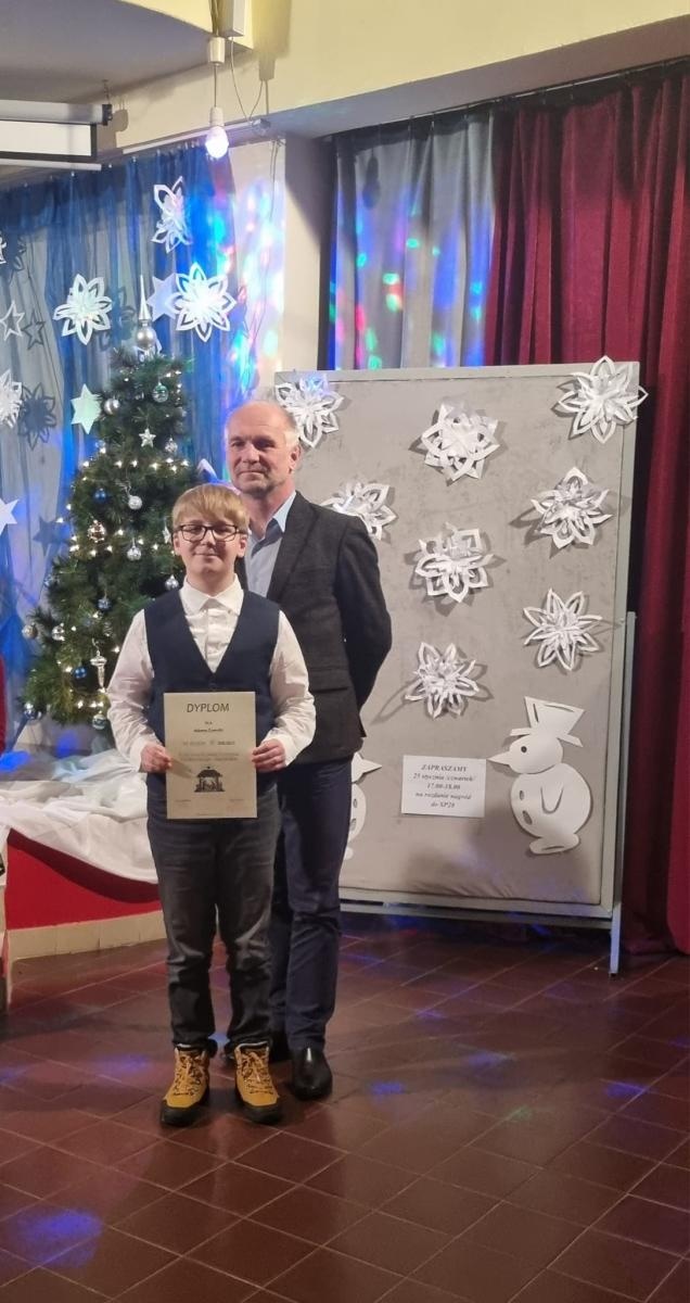 Zdjęcie w galerii na portalu naszwodzislaw.com: XIV powiatowy konkurs polskich kolęd i pastorałek za nami [WYNIKI] wiadomości z regionu