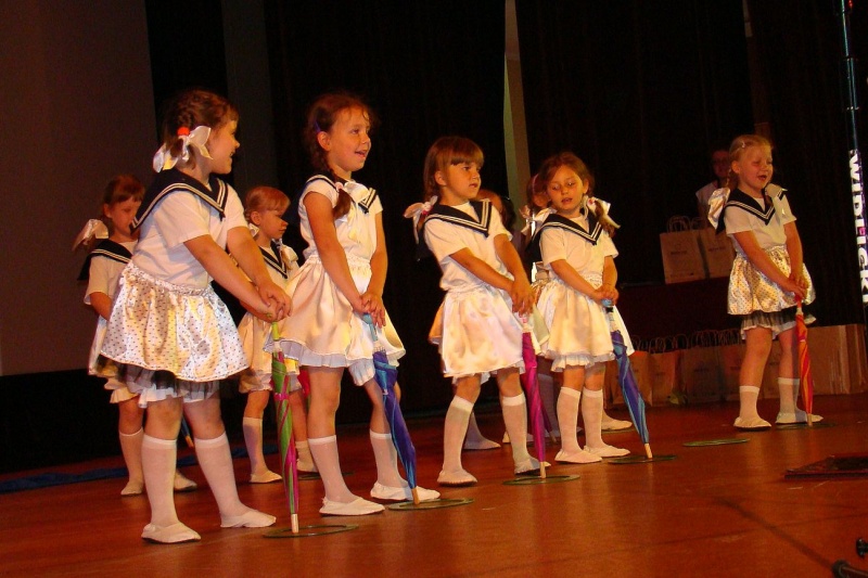 Zdjęcie w galerii na portalu naszwodzislaw.com: Nagrodzeni za szczególne osiągnięcia wiadomości z regionu