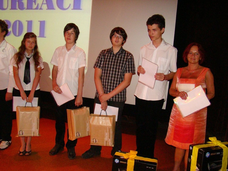 Zdjęcie w galerii na portalu naszwodzislaw.com: Nagrodzeni za szczególne osiągnięcia wiadomości z regionu