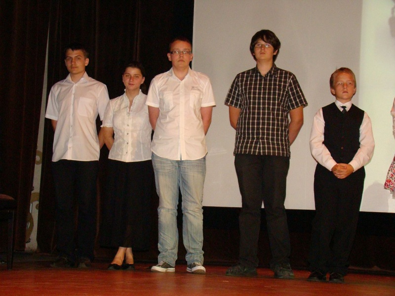 Zdjęcie w galerii na portalu naszwodzislaw.com: Nagrodzeni za szczególne osiągnięcia wiadomości z regionu