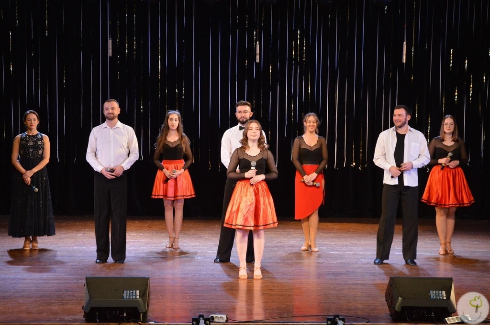 Zdjęcie w galerii na portalu naszwodzislaw.com: Rekordowy finał WOŚP w Radlinie wiadomości z regionu