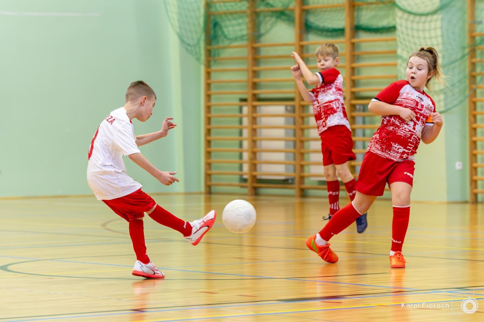 Zdjęcie w galerii na portalu naszwodzislaw.com: Młodzi zawodnicy rocznika 2015 rywalizowali w Raciborzu [FOTO] wiadomości z regionu