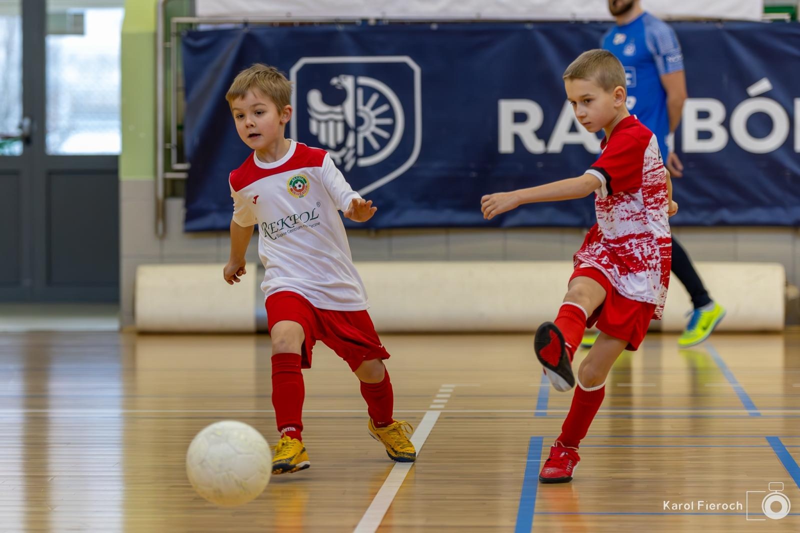 Zdjęcie w galerii na portalu naszwodzislaw.com: Młodzi zawodnicy rocznika 2015 rywalizowali w Raciborzu [FOTO] wiadomości z regionu