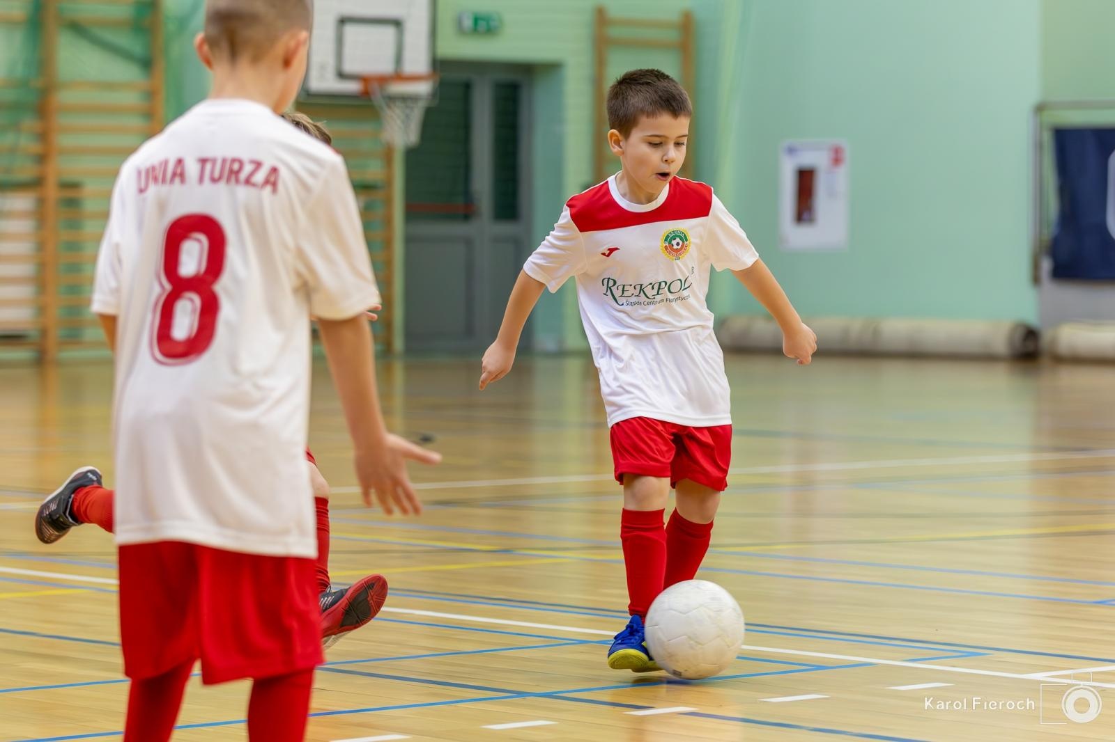 Zdjęcie w galerii na portalu naszwodzislaw.com: Młodzi zawodnicy rocznika 2015 rywalizowali w Raciborzu [FOTO] wiadomości z regionu