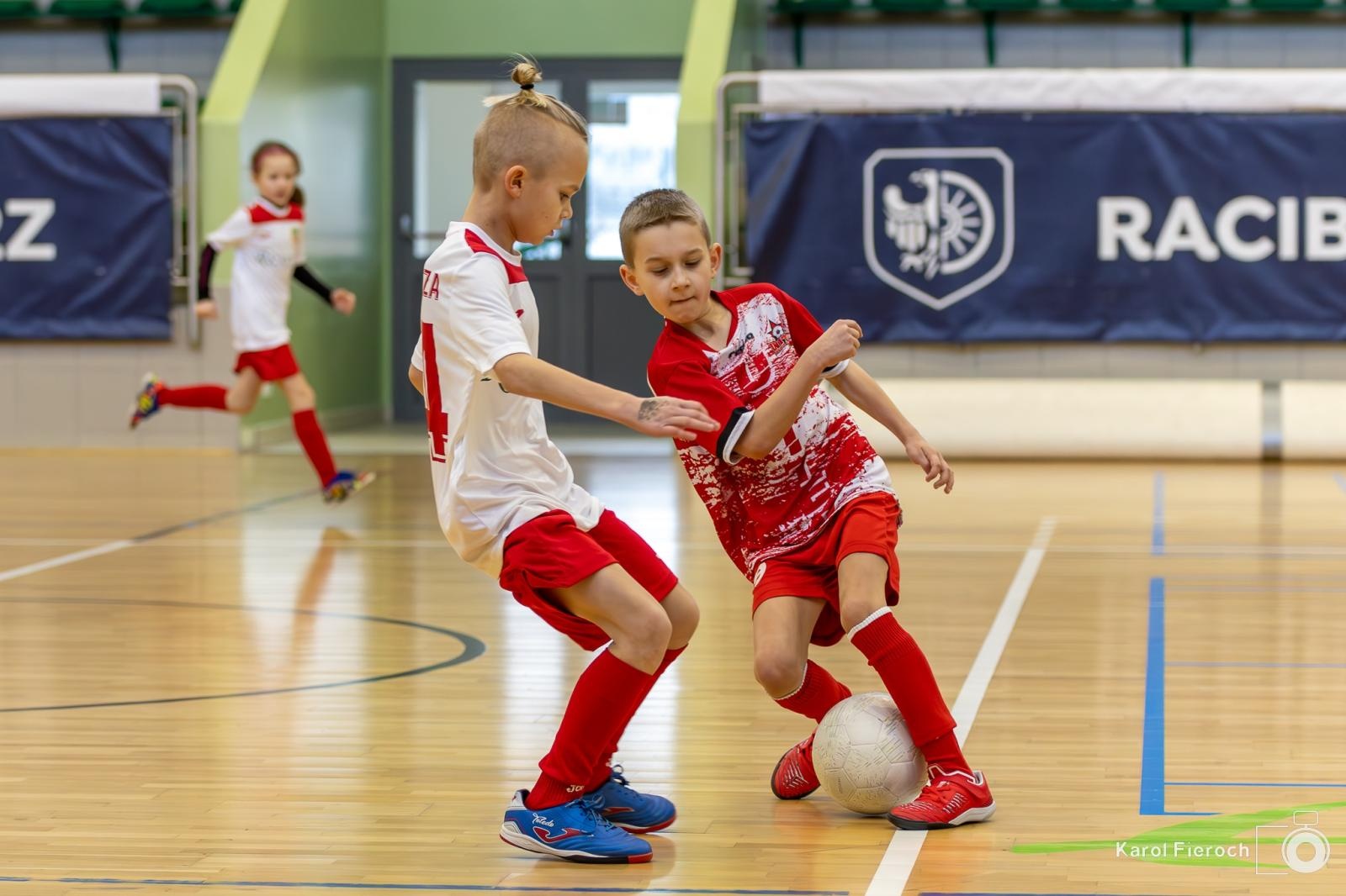 Zdjęcie w galerii na portalu naszwodzislaw.com: Młodzi zawodnicy rocznika 2015 rywalizowali w Raciborzu [FOTO] wiadomości z regionu
