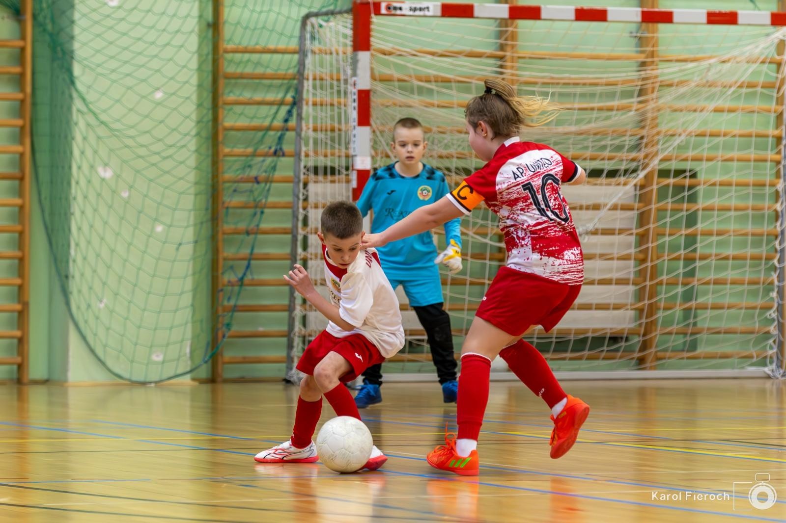 Zdjęcie w galerii na portalu naszwodzislaw.com: Młodzi zawodnicy rocznika 2015 rywalizowali w Raciborzu [FOTO] wiadomości z regionu