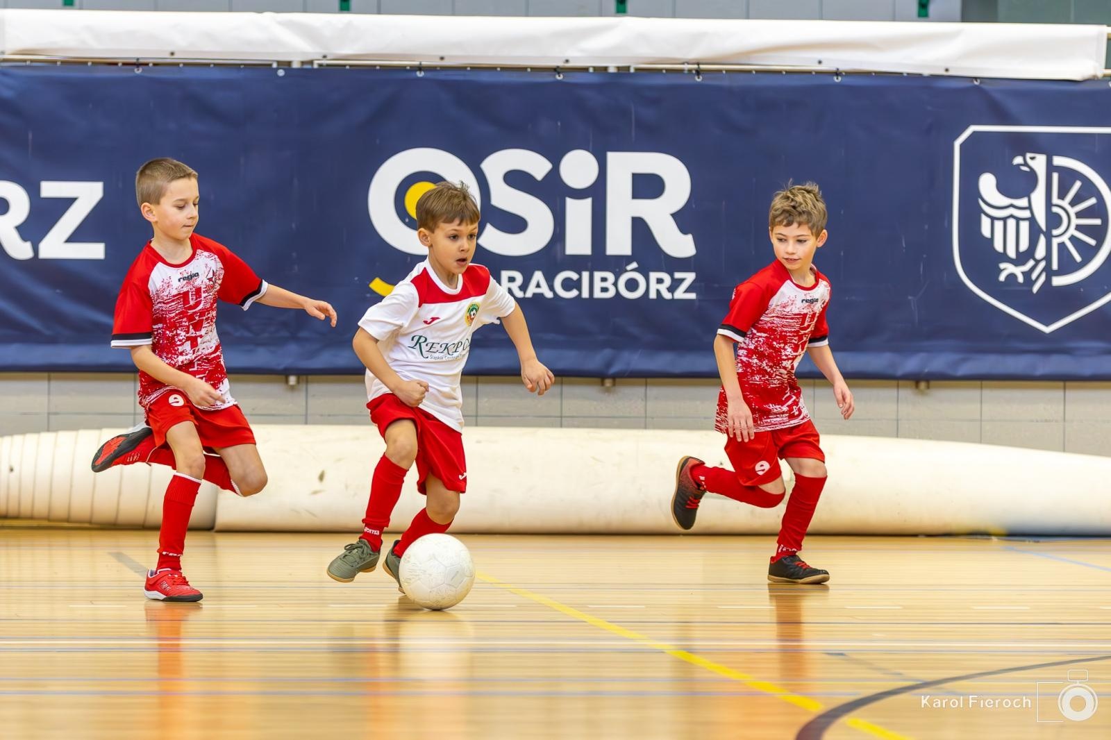 Zdjęcie w galerii na portalu naszwodzislaw.com: Młodzi zawodnicy rocznika 2015 rywalizowali w Raciborzu [FOTO] wiadomości z regionu